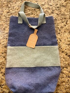 Two-Tone Canvas Tote Bag in Navy and Olive 2 Bottle Wine Bag